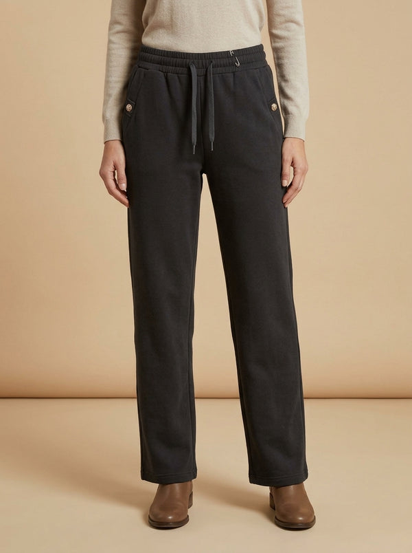 Удобные спортивные брюки на резинке