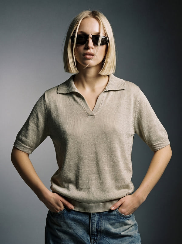 Блуза «Minimalist Elegance»